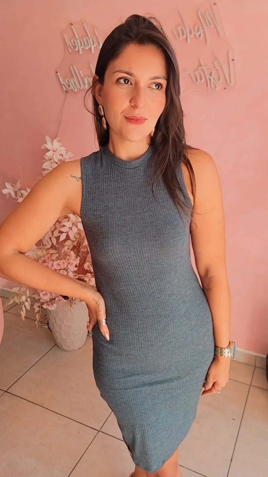 Vestido Curto Ribana sem manga Cinza