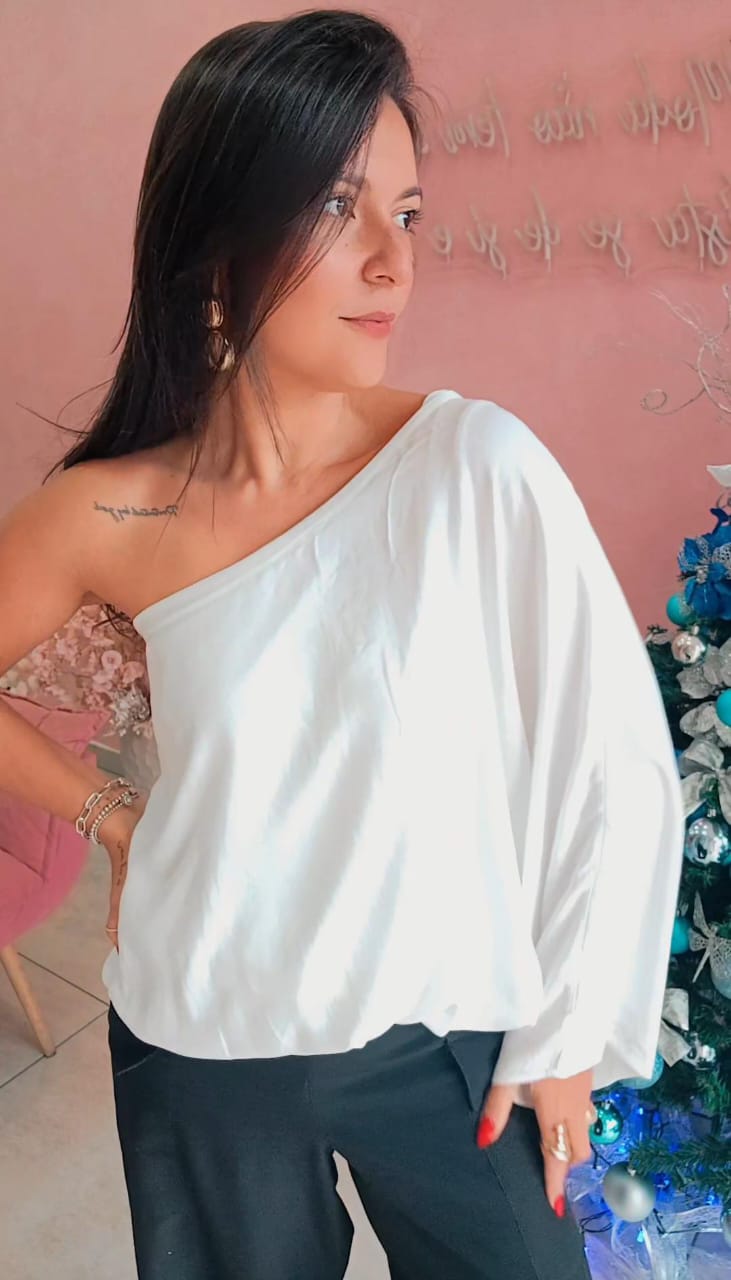 Blusa Ombro único com manga longa Branca