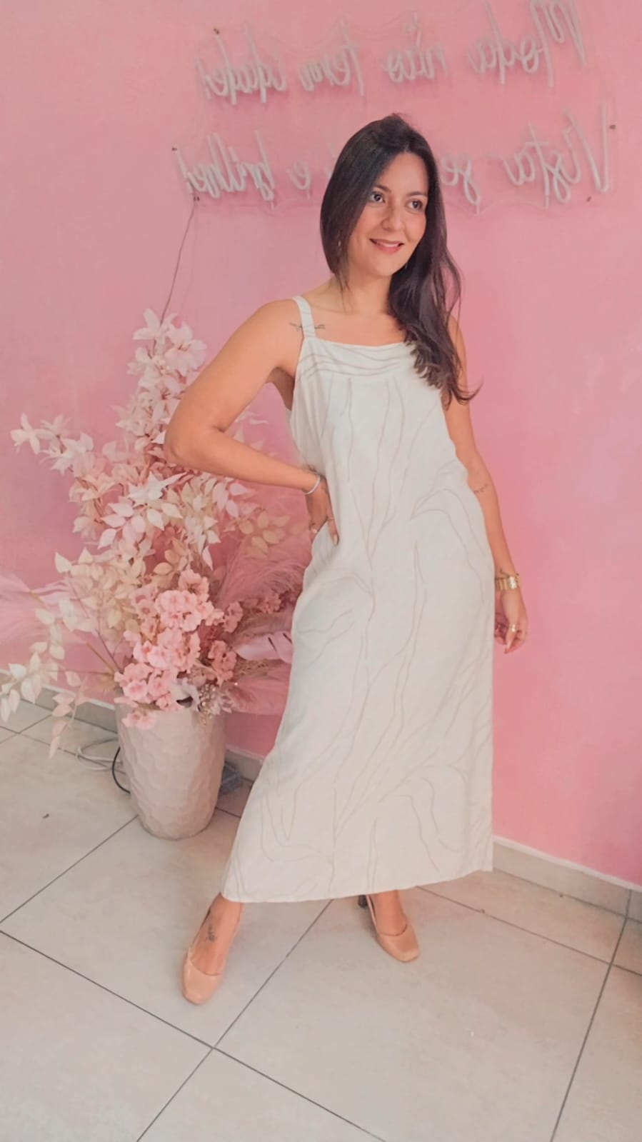 Vestido longo alça fina em viscose Estampado no Natural e Marrom