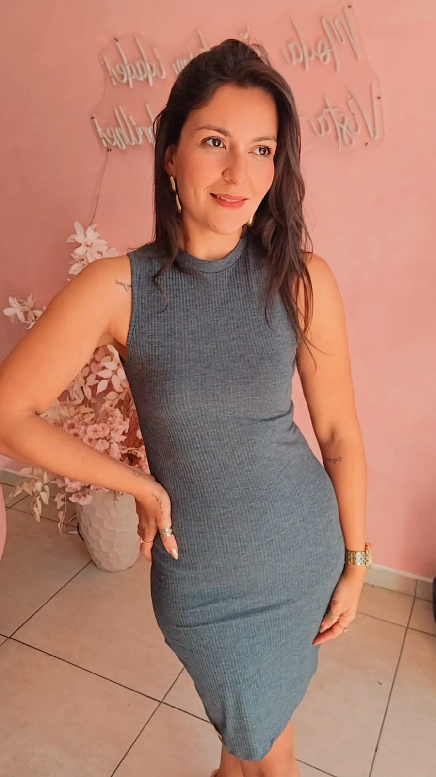 Vestido Curto Ribana sem manga Cinza