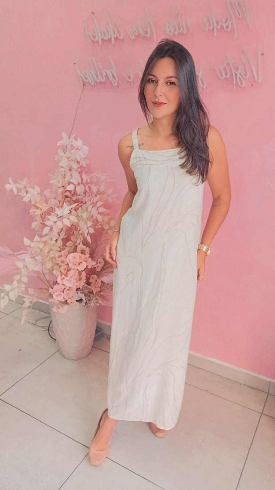 Vestido longo alça fina em viscose Estampado no Natural e Marrom