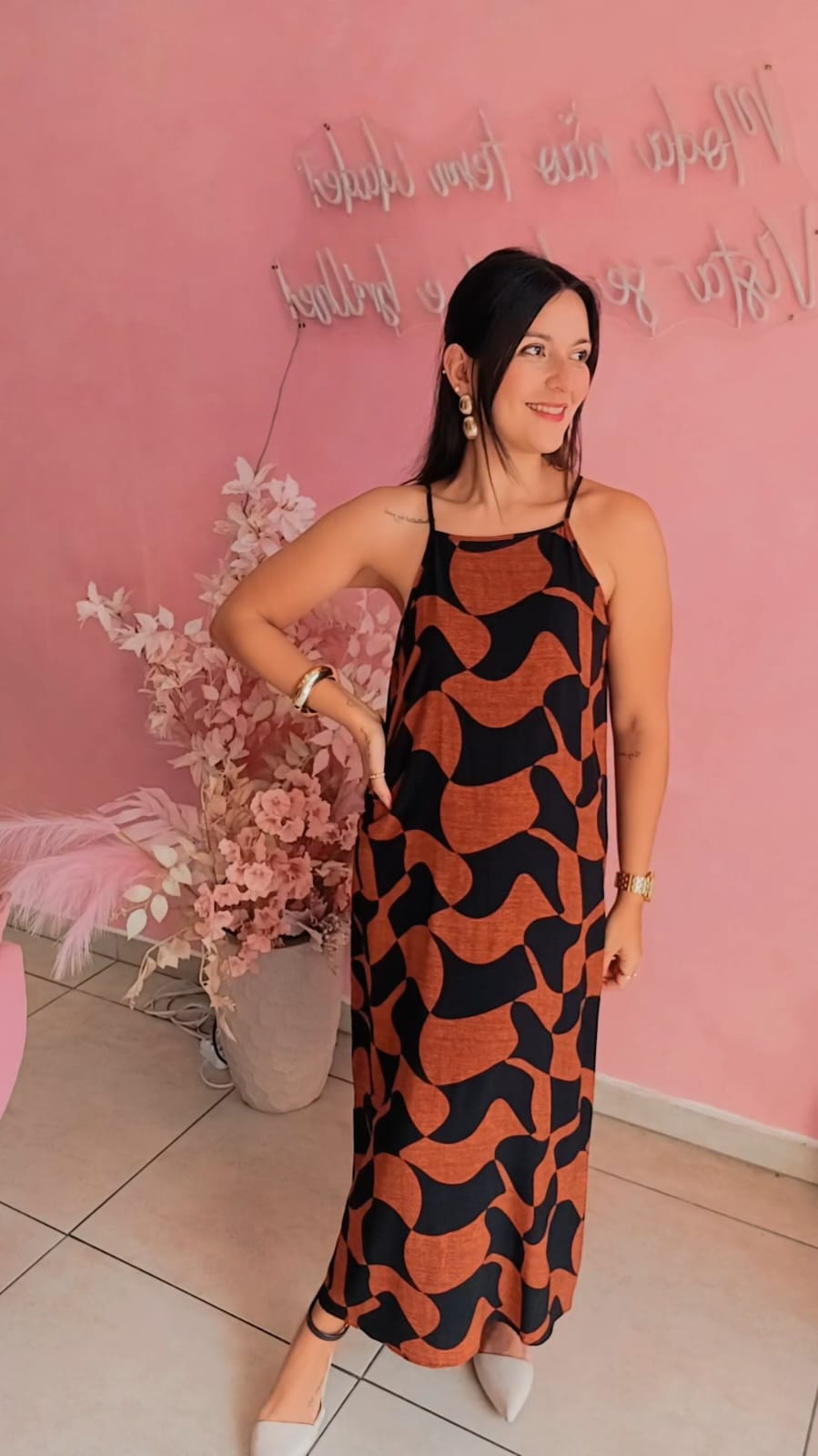 Vestido viscose estampado marrom e preto