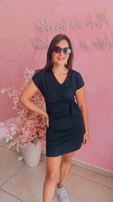 Vestido Malha preto maga curta