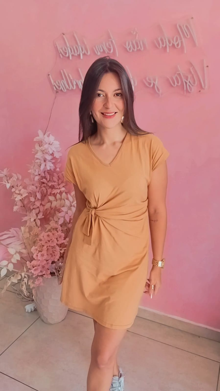 Vestido Malha ocre manga curta