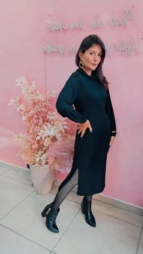 Vestido Mid manga longa com gola texturizado Preto