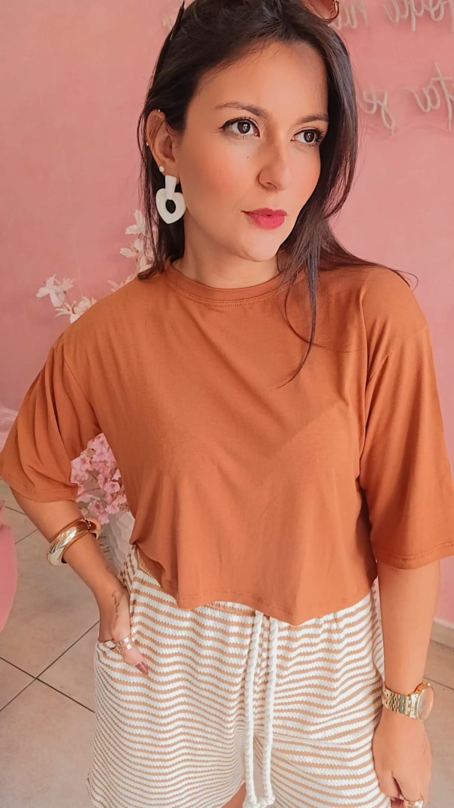 Cropped malha over ocre