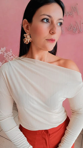 Blusa Ombro a Ombro Nude em Malha Texturizada