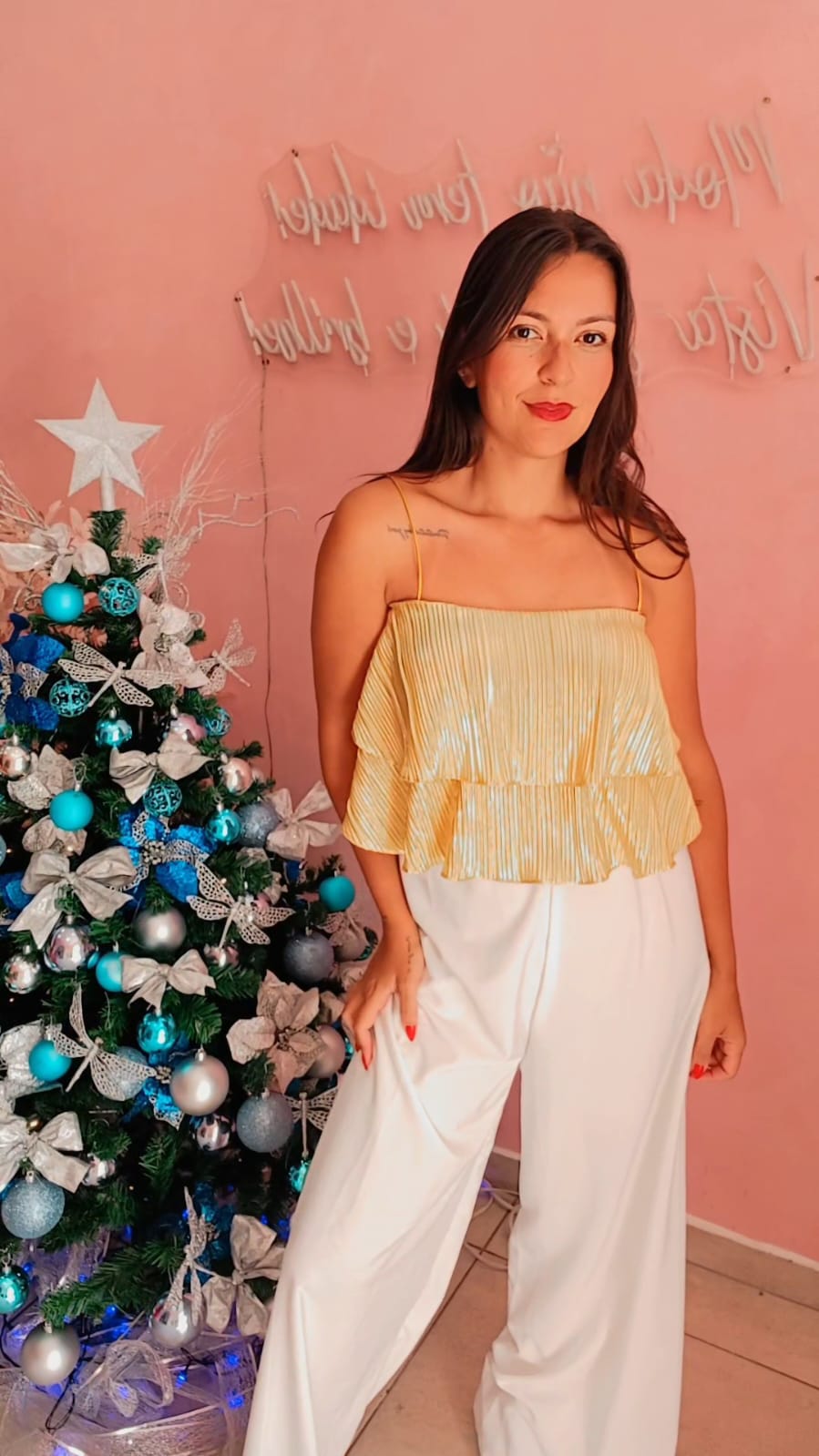 Cropped alça fina dourado metalizado