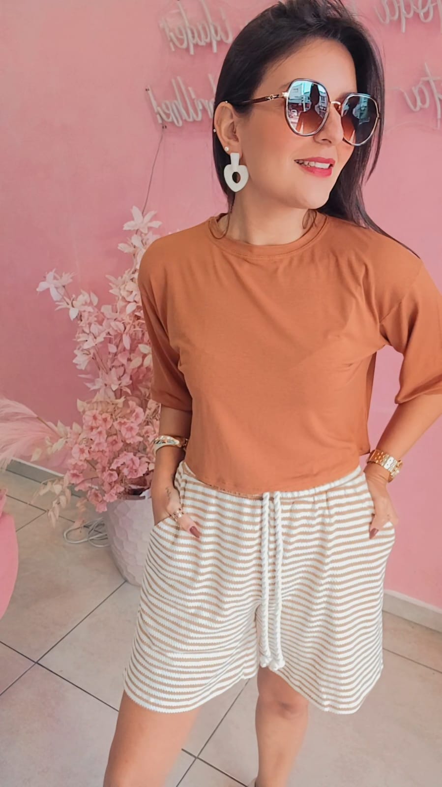 Cropped malha over ocre