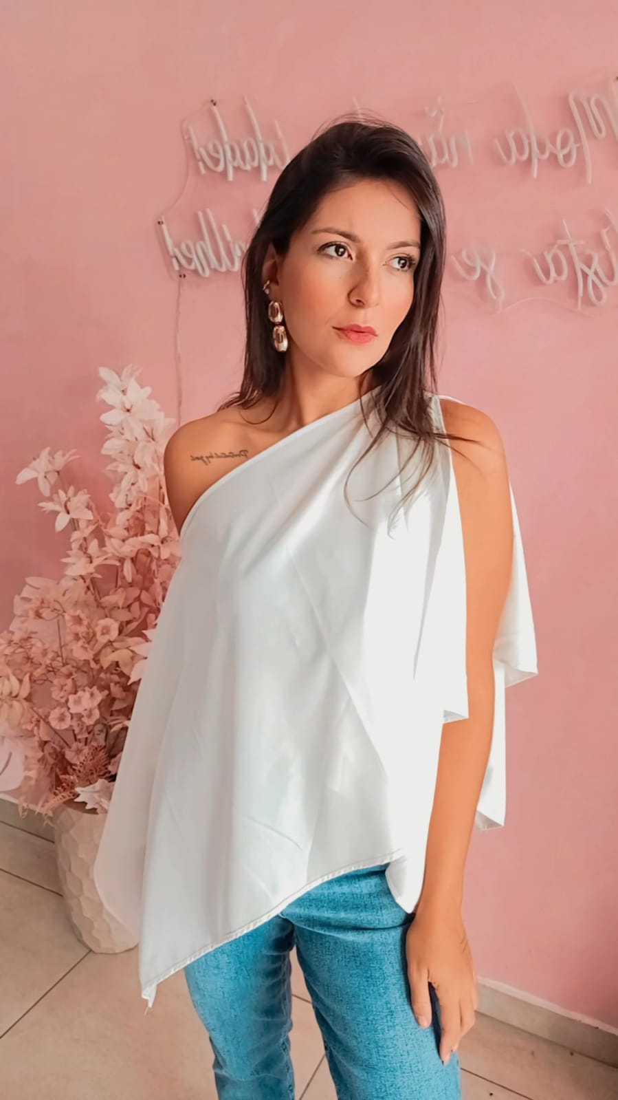 Blusa Capa multiformas