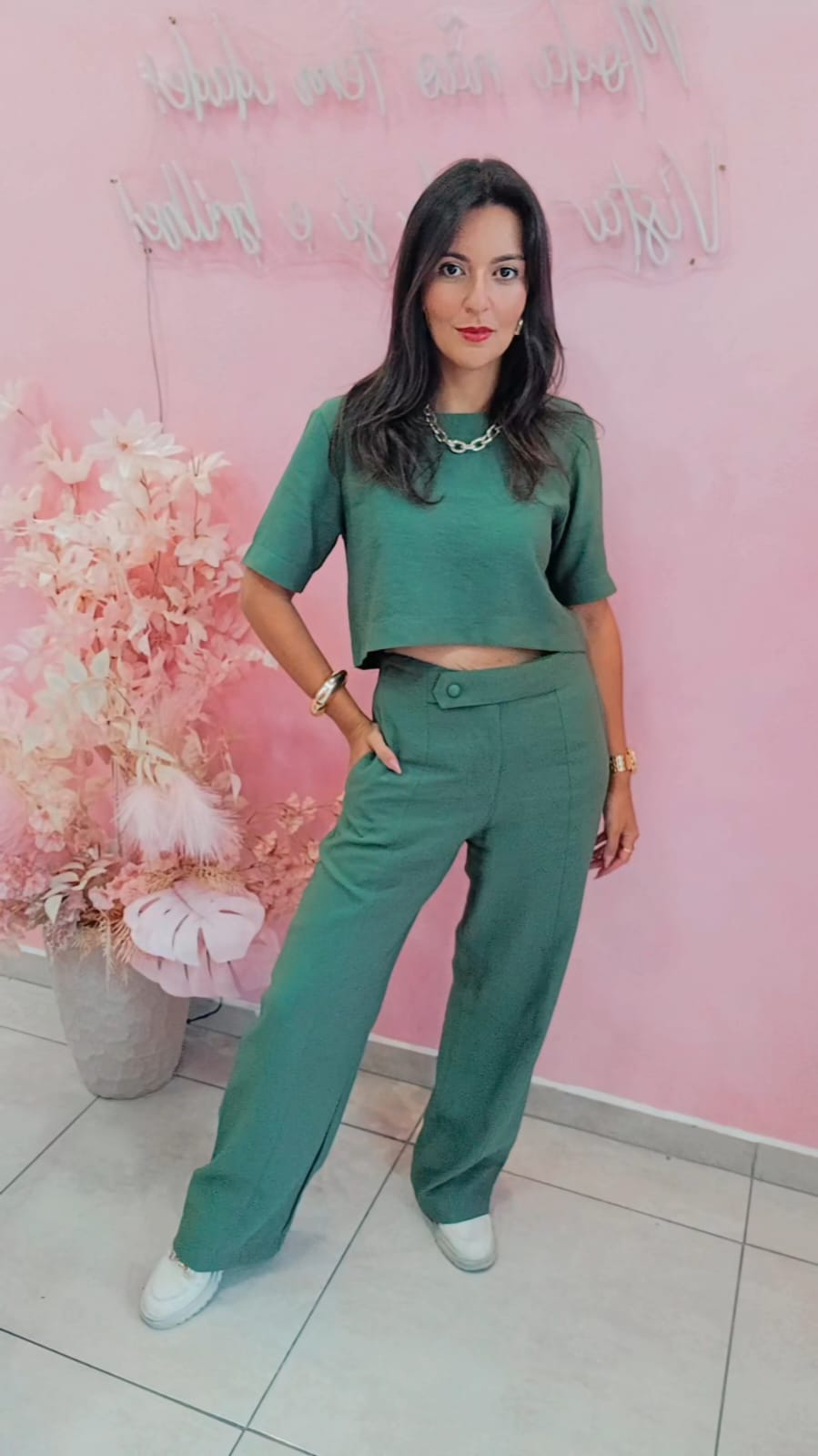 Calça Alfaiataria cintura media corte reto -  Verde Militar