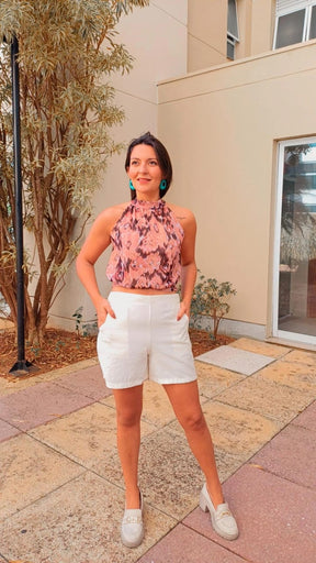Shorts alfaitaria com bolso lateral cintura media  - OFF White