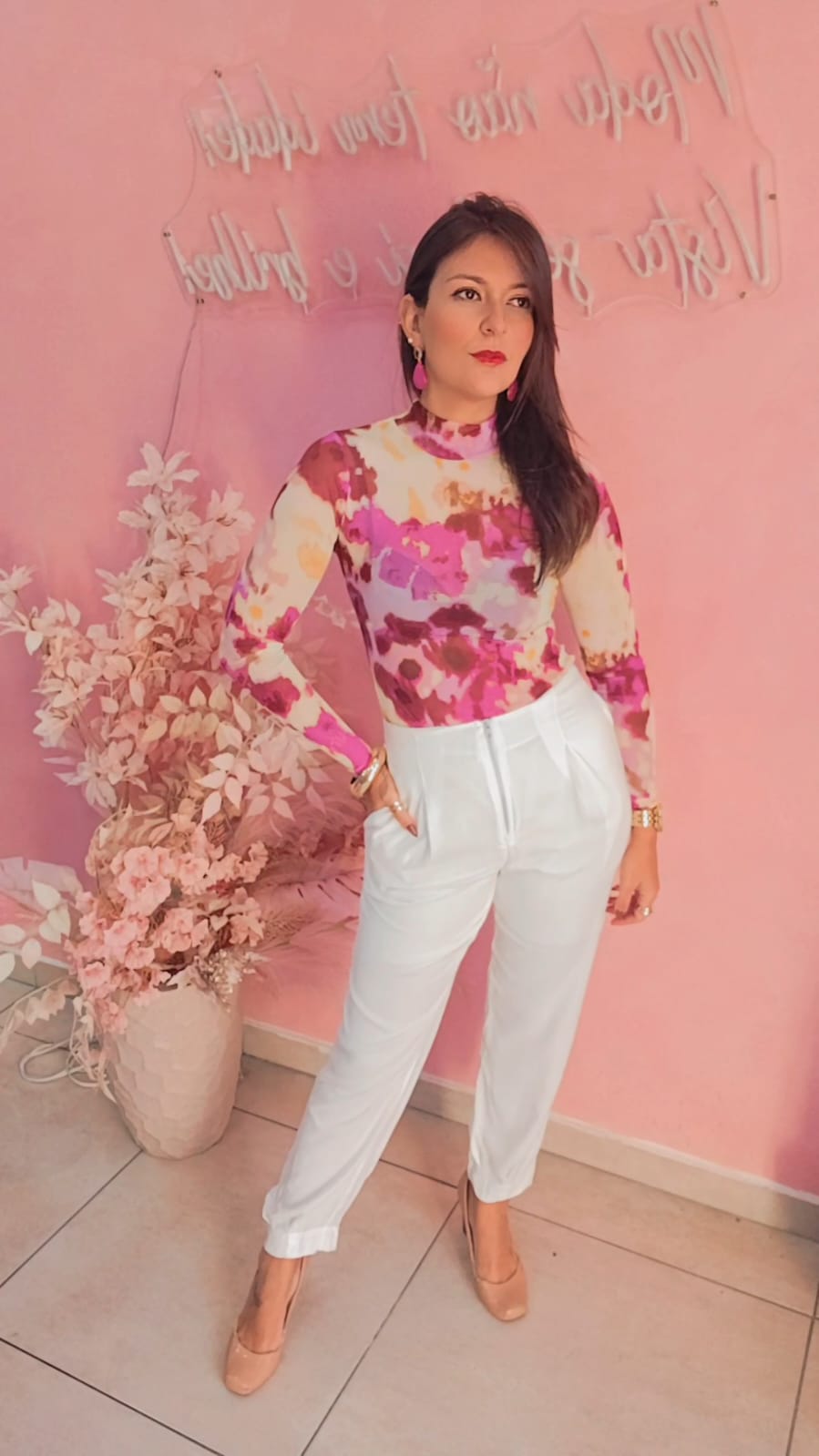 Body tule floral rosa e amarelo