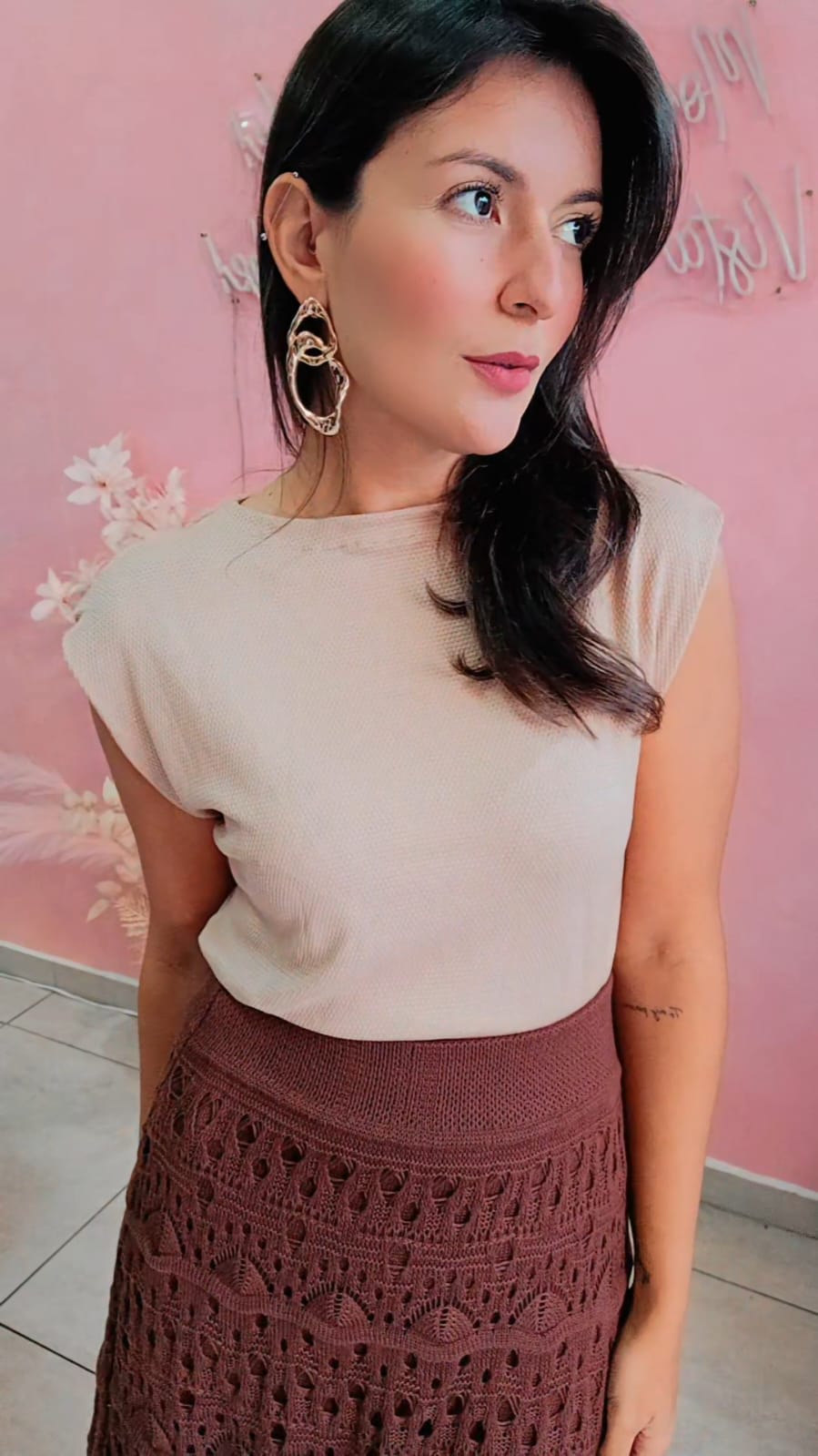 Blusa Nude viscose drapeada no ombro