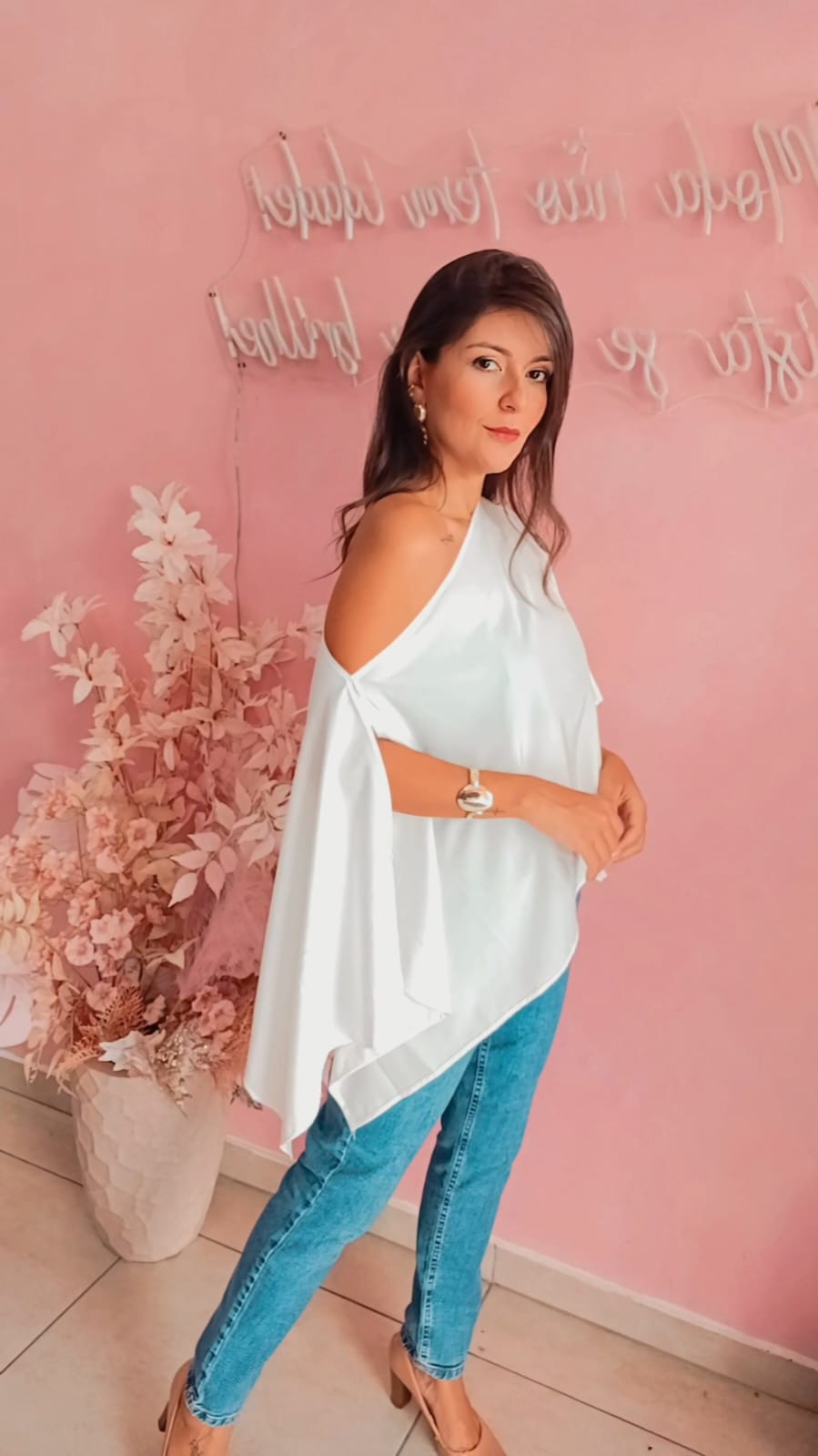 Blusa Capa multiformas