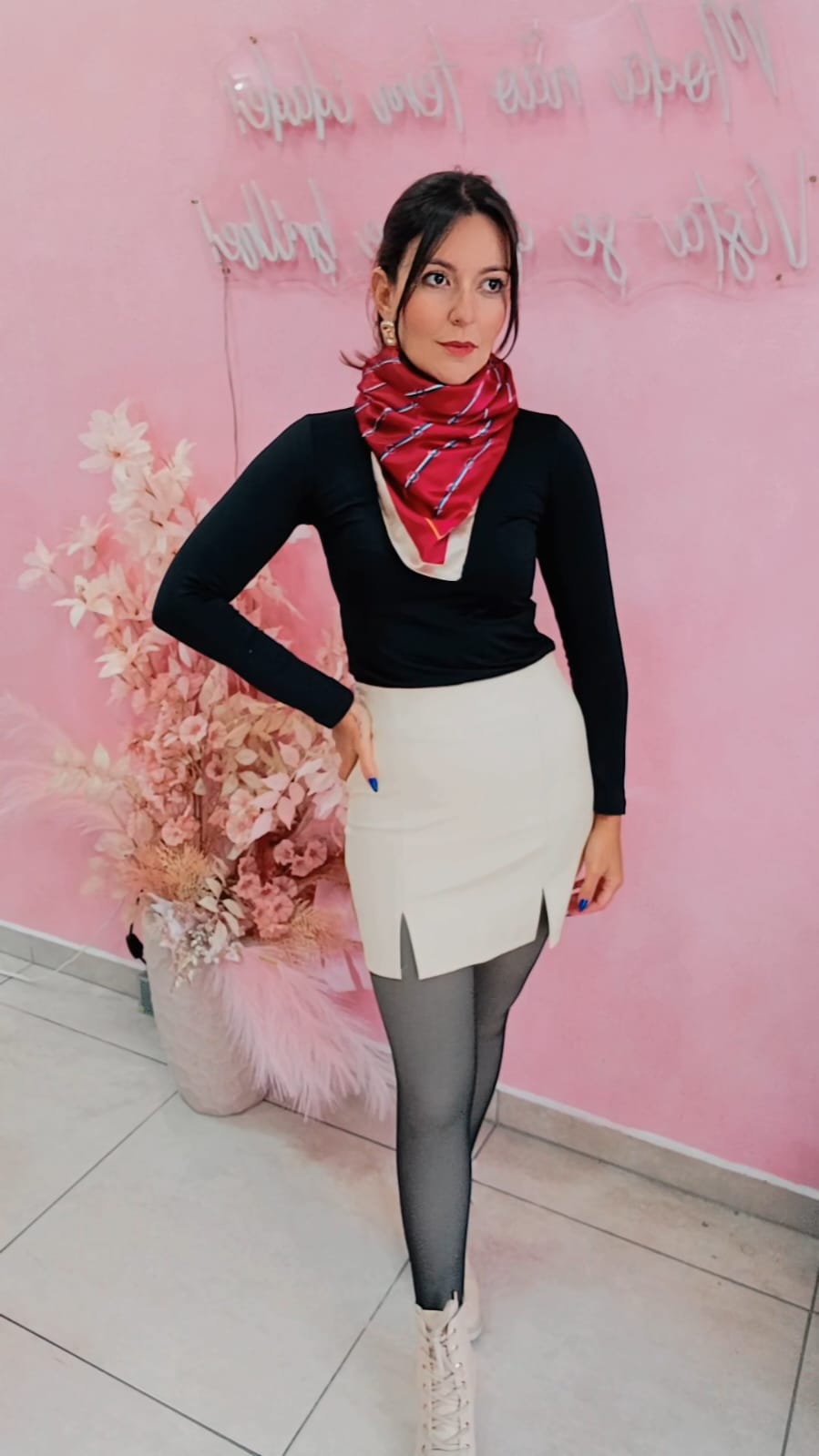 Saia curta coro eco com fenda frontal  - Nude