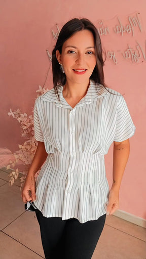 Camisa risca de giz manga curta