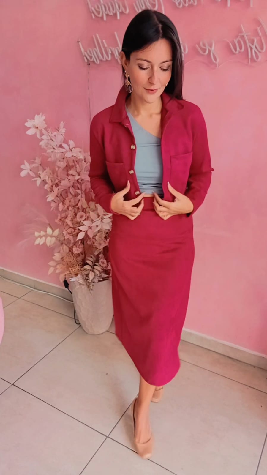 Saia Mid em suede cintura alta Marssala