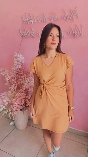 Vestido Malha ocre manga curta