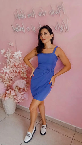 Vestido Curto Roxo de Alça em crepe