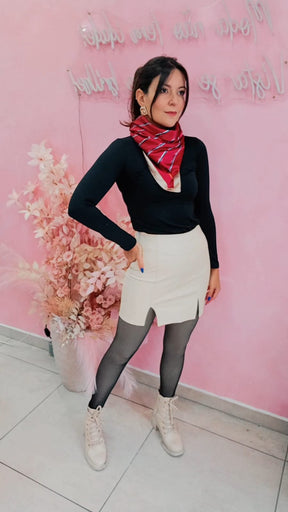 Saia curta coro eco com fenda frontal  - Nude