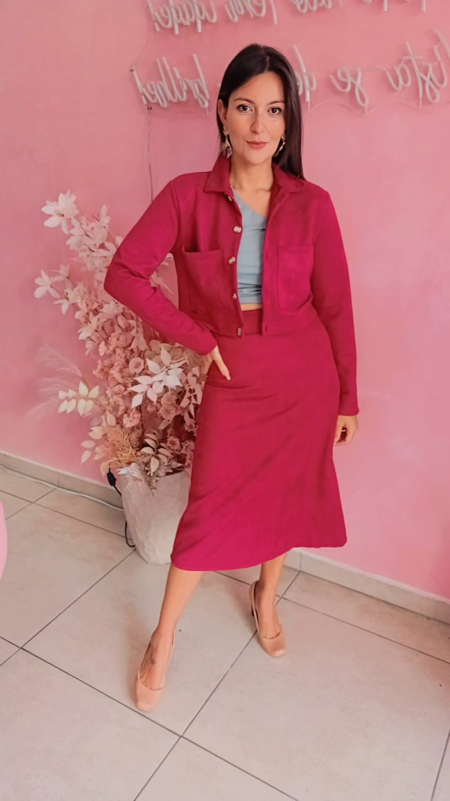 Saia Mid em suede cintura alta Marssala