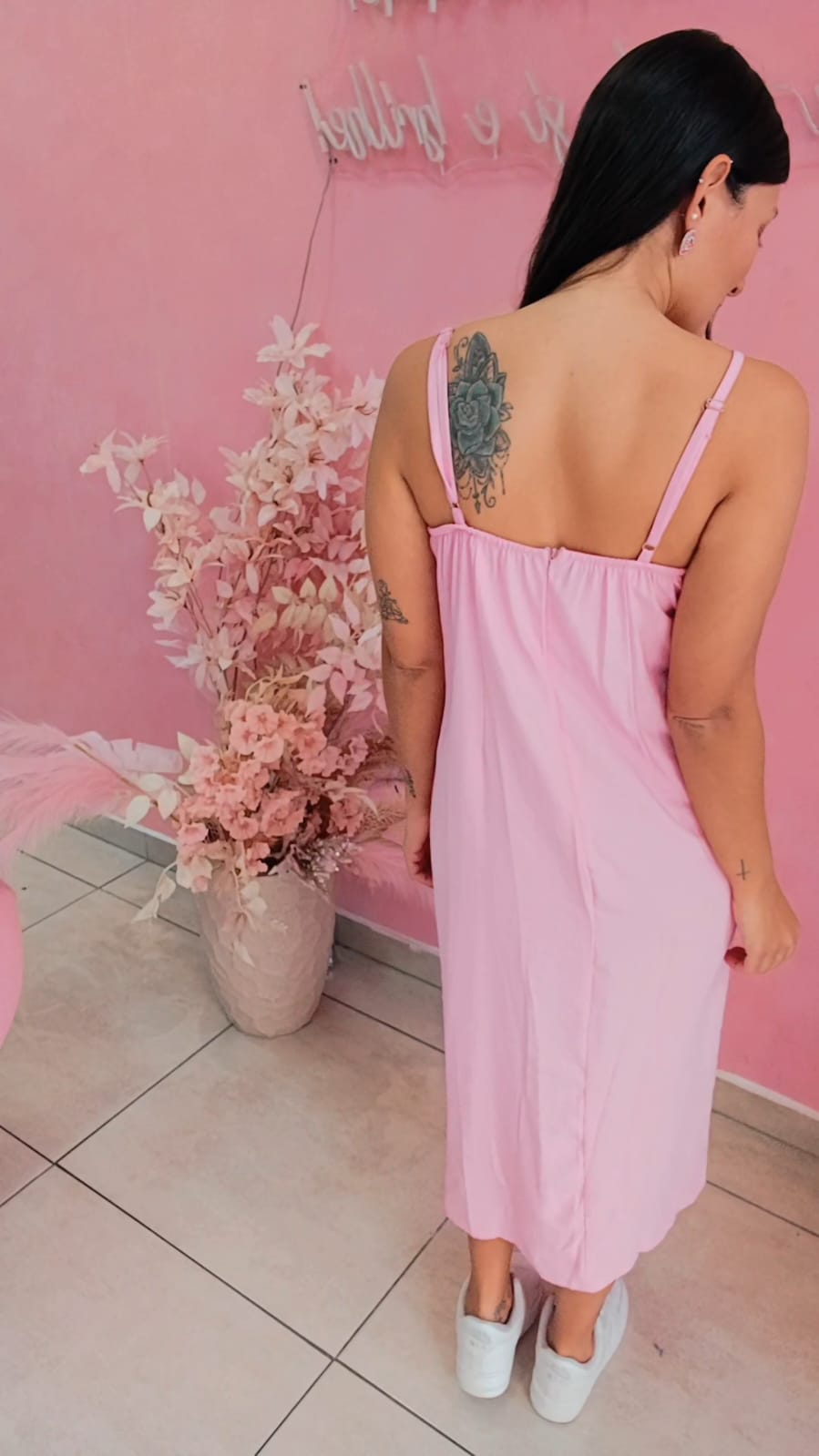 Vestido Mid crepe Rosa