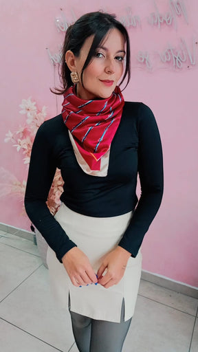 Saia curta coro eco com fenda frontal  - Nude