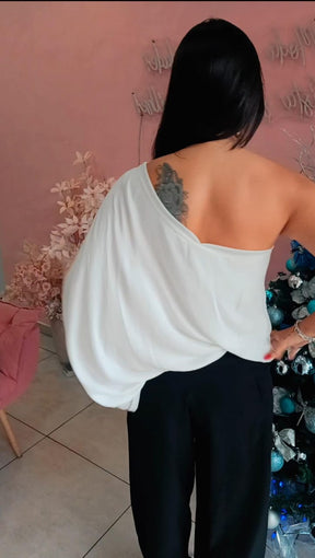 Blusa Ombro único com manga longa Branca
